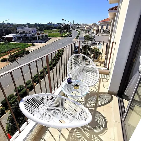 In Kyklades Complex With Gym&pool 아파트